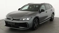 Gebraucht 2025 VW Passat R-line Kombi | 49.495 € (Guter Preis)