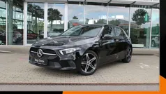Schwarz Gebraucht 2020 Mercedes A180 Business Limousine | 24.470 € (Fairer Preis)