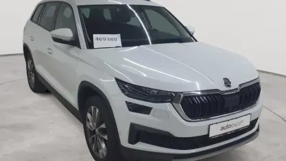 Gebraucht Skoda Kodiaq Tour 150 PS (110 kW) 2022 Moonweiß perleffekt SUV