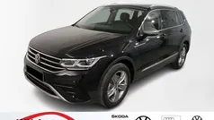 Deep black perleffekt Gebraucht 2024 VW Tiguan Allspace Elegance SUV | 43.910 € (Guter Preis)