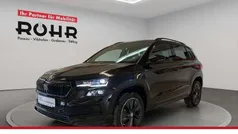 Schwarzmagic perleffekt Gebraucht 2025 Skoda Karoq SportLine SUV | 35.355 € (Fairer Preis)