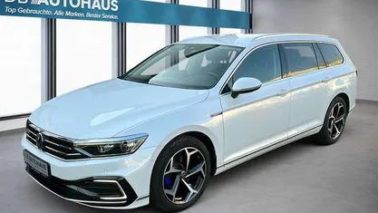 Gebraucht VW Passat GTE 218 PS (160 kW) 2022 Weiß Kombi