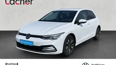 Pure white Gebraucht 2024 VW Golf VIII Move Limousine | 24.890 € (Fairer Preis)