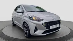 Silber Gebraucht 2022 Hyundai i10 Edition 30+ Kleinwagen | 13.400 € (Fairer Preis)