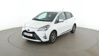 Gebraucht Toyota Yaris Team 120 PS (88 kW) 2020 Weiß Limousine