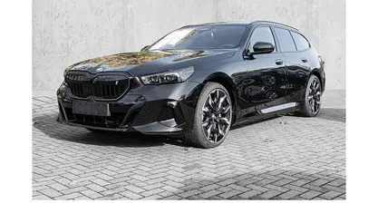 Gebraucht 2025 BMW i5 M Sport Kombi | 78.590 € (Fairer Preis)