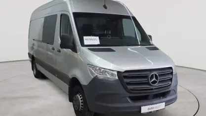 Gebraucht Mercedes Sprinter 163 PS (119 kW) 2021 Iridiumsilber metallic Van