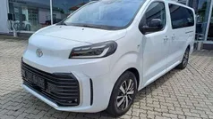 Gebraucht 2024 Toyota Proace Verso Team Kombi | 41.880 € (Guter Preis)