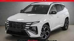 Atlas white uni (saw) Neu 2025 Hyundai Tucson N Line SUV | 35.890 € (Fairer Preis)