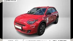 Gebraucht 2023 Fiat 600E Red SUV | 24.980 € (Guter Preis)