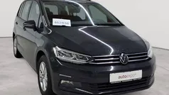 Uranograu Gebraucht 2022 VW Touran Comfortline Van / Kleinbus | 20.590 € (Fairer Preis)