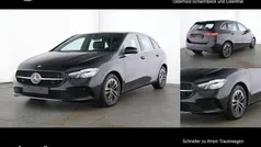 Lack kosmosschwarz Gebraucht 2024 Mercedes B180 Advanced Van / Kleinbus | 33.879 € (Fairer Preis)