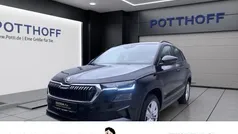 Schwarz Gebraucht 2024 Skoda Karoq Selection SUV | 30.977 € (Fairer Preis)