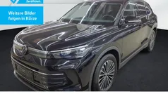 Schwarz Gebraucht 2024 VW Tiguan Life SUV | 33.890 € (Fairer Preis)