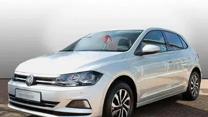 Usado VW Polo Active 70 HP (51 kW) 2021 Prateado Citadino