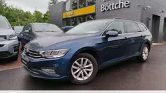 Aquamarinblau metallic Gebraucht 2023 VW Passat Business Kombi | 21.980 € (Fairer Preis)
