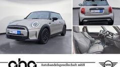 Grau Gebraucht 2021 Mini Cooper Classic Kleinwagen | 18.460 € (Fairer Preis)