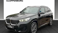Black sapphire Neu 2025 BMW X1 M Sport SUV | 44.980 € (Fairer Preis)