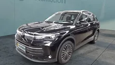 Schwarz Gebraucht 2024 VW Tiguan Life SUV | 37.555 € (Fairer Preis)