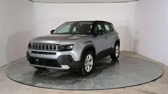 Granite grey metallic (dach in volcano black) Gebraucht 2024 Jeep Avenger Altitude SUV | 25.590 € (Guter Preis)