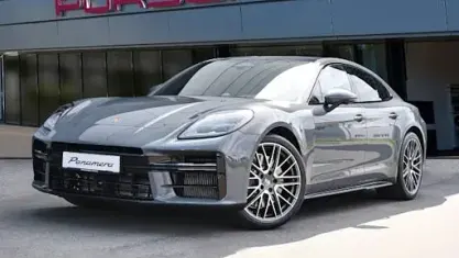 Neu Porsche Panamera 4 E-Hybrid 470 PS (345 kW) 2026 Grau Kleinwagen