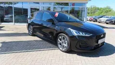 Agatheblack Neu 2025 Ford Focus ST-Line X Kombi | 28.990 € (Fairer Preis)