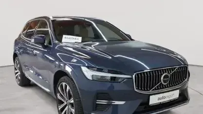 Gebraucht Volvo XC60 Plus 197 PS (144 kW) 2023 Denim blue metallic SUV