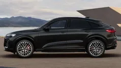 Mythosschwarz metallic Neu 2025 Audi SQ5 Sportback Edition .1 SUV | 90.075 € (Guter Preis)