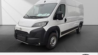 Używany Toyota Proace H2 205 kW (279 KM) 2025 Biały Minivan
