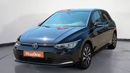 Gebraucht VW Golf VIII Active 131 PS (96 kW) 2022 Schwarz Limousine