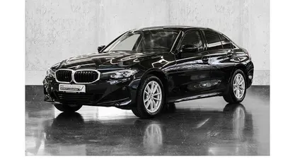 Schwarz Gebraucht 2023 BMW 320 Comfort Edition Limousine | 35.350 € (Fairer Preis)