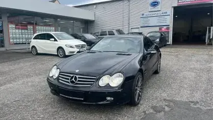 Gebraucht Mercedes SL500 306 PS (225 kW) 2003 Silber Cabrio