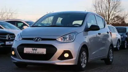 Używany Hyundai i10 Classic 67 KM (49 kW) 2015 Szary Hatchback