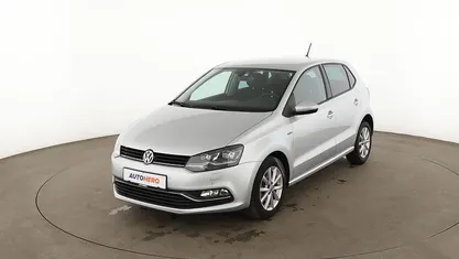 Second-hand VW Polo LOUNGE 90 CP (66 kW) 2015 Argintiu Berlinǎ