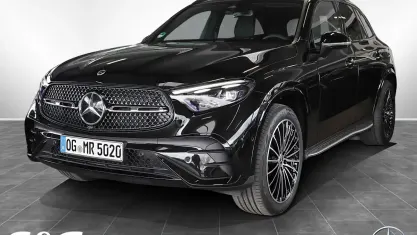 Używany Mercedes GLC220 AMG 197 KM (144 kW) 2026 Czarny SUV