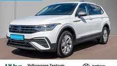 Pure white Gebraucht 2024 VW Tiguan Allspace Life SUV | 37.980 € (Fairer Preis)
