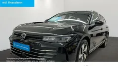 Grenadillschwarz metallic Gebraucht 2024 VW Passat Business Kombi | 32.450 € (Guter Preis)