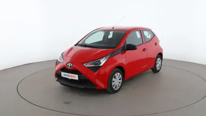 Gebraucht Toyota Aygo 72 PS (52 kW) 2019 Rot Kleinwagen