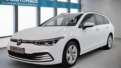 Gebraucht 2023 VW Golf VIII Life Kombi | 21.630 € (Fairer Preis)