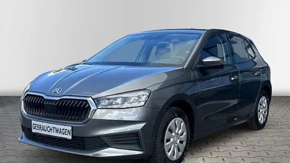 Grau Gebraucht 2022 Skoda Fabia Active Kleinwagen | 12.890 € (Fairer Preis)