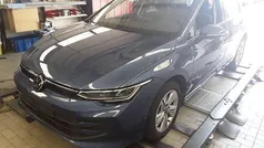 Gebraucht 2024 VW Golf VIII Life Limousine | 23.430 € (Guter Preis)