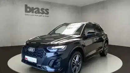 Gebraucht Audi Q5 Ambiente 299 PS (219 kW) 2023 Mythosschwarz metallic SUV