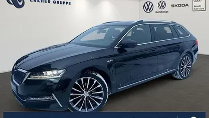 Blackmagic perleffekt Gebraucht 2019 Skoda Superb LAURIN & KLEMENT Kombi | 22.899 € (Guter Preis)