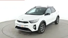 Weiß Gebraucht 2018 Kia Stonic Vision SUV | 12.490 € (Fairer Preis)