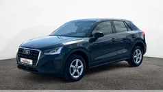 Grau Gebraucht 2023 Audi Q2 Comfort SUV | 23.045 € (Fairer Preis)