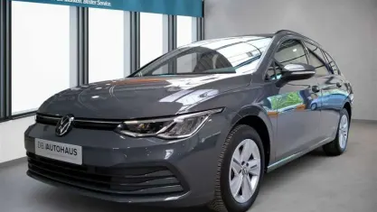 Gebraucht VW Golf VIII Life 116 PS (85 kW) 2023 Grau Kombi
