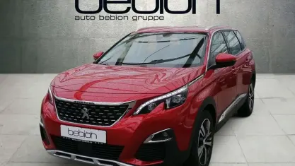 Gebraucht Peugeot 5008 Allure 131 PS (96 kW) 2020 Ultimate rot Van / Kleinbus