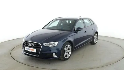 Gebraucht Audi A3 Sport 116 PS (85 kW) 2019 Blau Limousine