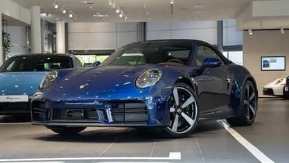 Second-hand Porsche 911 Carrera S 480 CP (353 kW) 2025 Albastru Cabrio