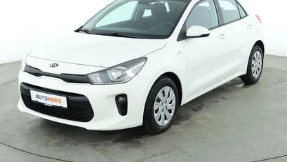 Gebraucht Kia Rio Edition 7 84 PS (61 kW) 2018 Weiß Limousine